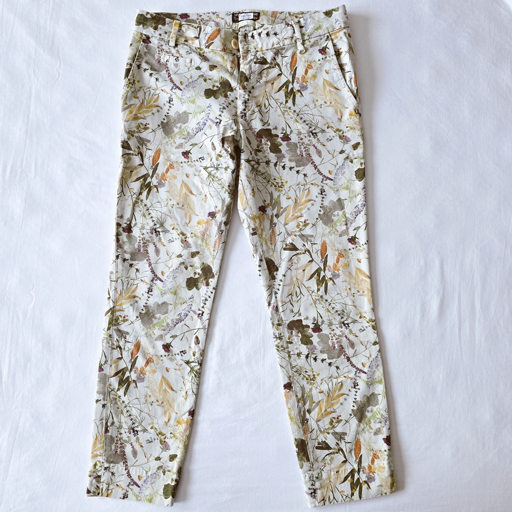 Mason Women's Capris in Cream and Green Floral